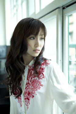 大妈偷草莓罚八千